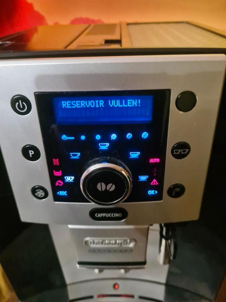Delonghi ESAM 5500.B te koop, Witgoed en Apparatuur, Koffiezetapparaten, Gebruikt, Gemalen koffie, Koffiebonen, Koffiemachine
