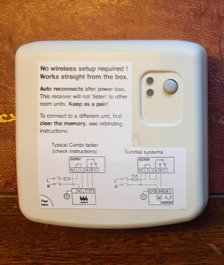 BDR91A1000 wireless relaybox, Doe-het-zelf en Verbouw, Thermostaten, Nieuw, Ophalen of Verzenden