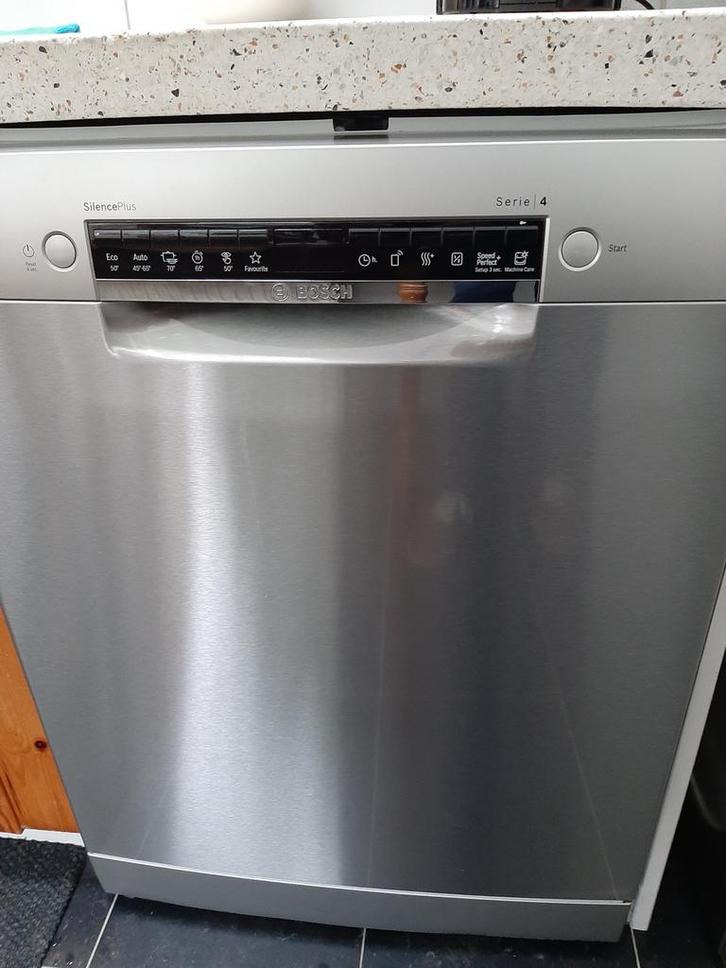 Bosch vaatwasser vrijstaand 4 serie, Witgoed en Apparatuur, Vaatwasmachines, Zo goed als nieuw, Vrijstaand, 85 tot 90 cm, Ophalen of Verzenden
