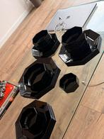 Zwart Servies Antiek Arcoroc octime, Keramiek, Ophalen of Verzenden, Zo goed als nieuw, Effen