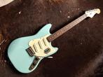 Squier Paranormal Cyclone - Strat/Mustang/Jaguar mix, Muziek en Instrumenten, Snaarinstrumenten | Gitaren | Elektrisch, Ophalen of Verzenden