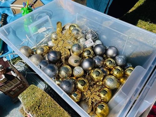Kerstballen Set | Goud & Zilver | 30+ stuks | Incl. Pieken, Diversen, Kerst, Zo goed als nieuw, Ophalen