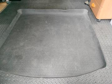 Kofferbakmat VW bus beschikbaar voor biedingen