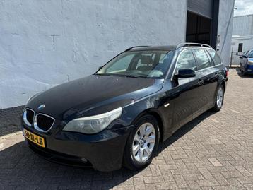 BMW 5-serie Touring 523i - Automaat - Dealer Onderhouden beschikbaar voor biedingen