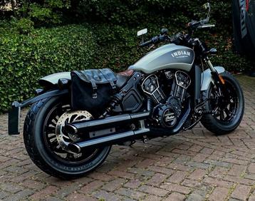Zeer mooie INDIAN Motorcycle Scout Bobber Star Silver beschikbaar voor biedingen