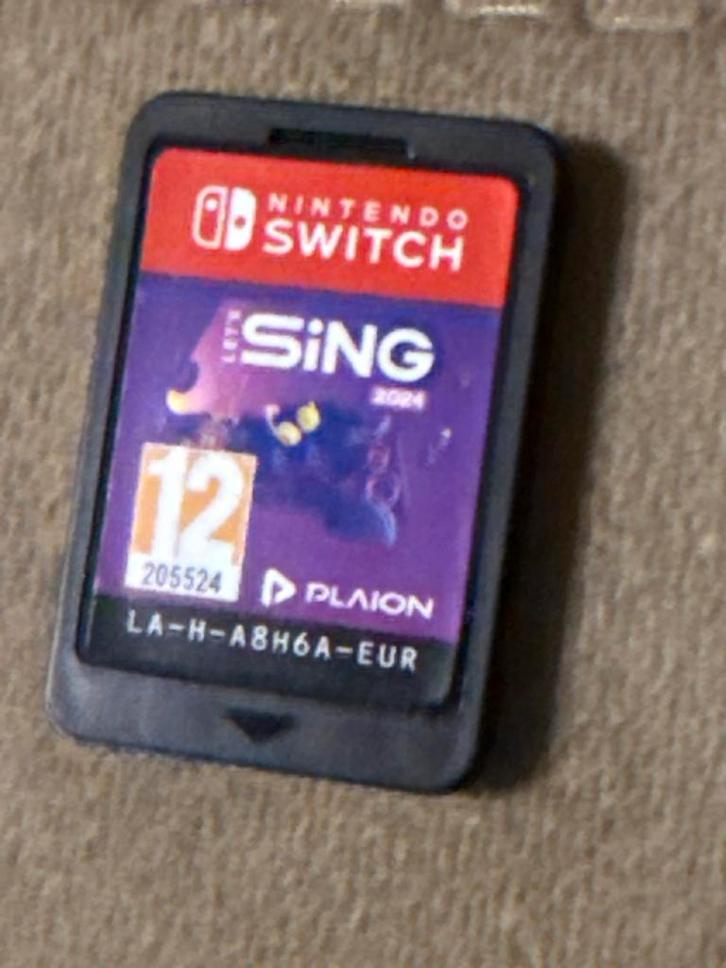 Let's Sing 2024 - Nintendo Switch, Spelcomputers en Games, Games | Nintendo Switch, Gebruikt, Muziek, 3 spelers of meer, Vanaf 12 jaar