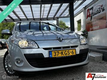 Renault Megane 1.6 Nieuwe APK beschikbaar voor biedingen