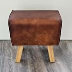 SHOWROOM MODEL Retro Poef Vintage Look Turnbock Kruk Leer, Huis en Inrichting, Minder dan 50 cm, Info@dehanzeherten.nl, Vintage, Industrieel, Retro