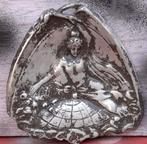 GODIN? Object.  Metaal legering. Oud.13/13.5 cm. *Zie tekst, Antiek en Kunst, Curiosa en Brocante, Ophalen