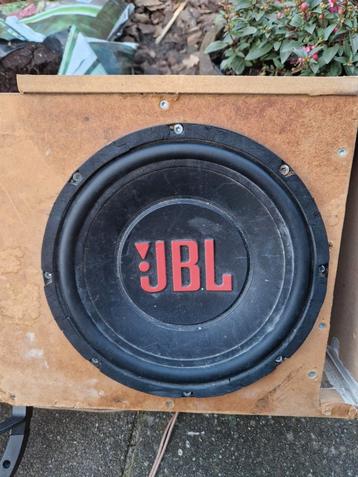jbl subwoofer  beschikbaar voor biedingen
