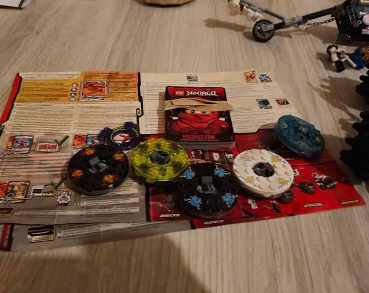 Lego Ninjago en Hero Factory modellen, in 1 koop, Kinderen en Baby's, Speelgoed | Duplo en Lego, Zo goed als nieuw, Lego, Complete set