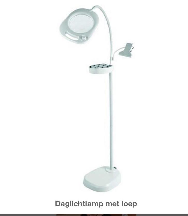 Loeplamp 3 in 1 met extra accesoires Nieuw, Hobby en Vrije tijd, Vergrootglazen, Loepen en Loeplampen, Nieuw, Loeplamp, Ophalen of Verzenden
