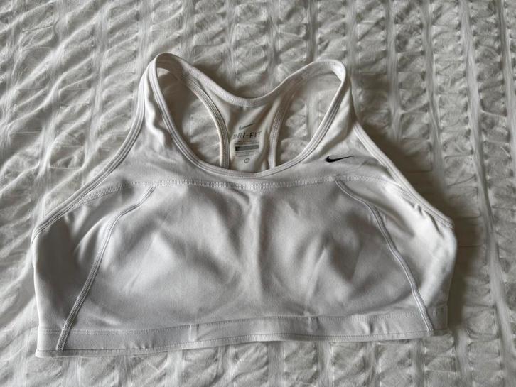 Te koop: Nike Dames Sport BH Maat XL wit, Kleding | Dames, Sportkleding, Zo goed als nieuw, Hardlopen of Fietsen, Maat 46/48 (XL) of groter