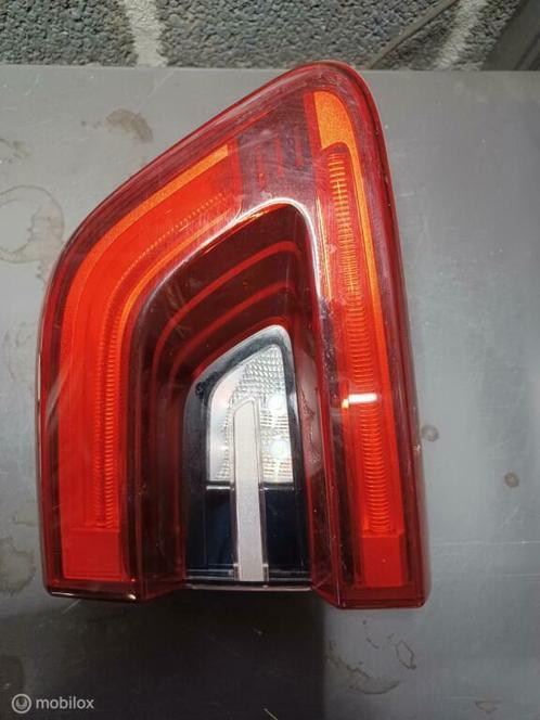Achterlicht rechtsbinnen Renault Kadjar ('15-'22) 265505069r, Auto-onderdelen, Verlichting, Renault, Gebruikt, Ophalen of Verzenden