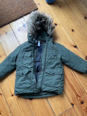 kinderjassen  merk Hilfiger mt 86 en Noppies m104 beschikbaar voor biedingen