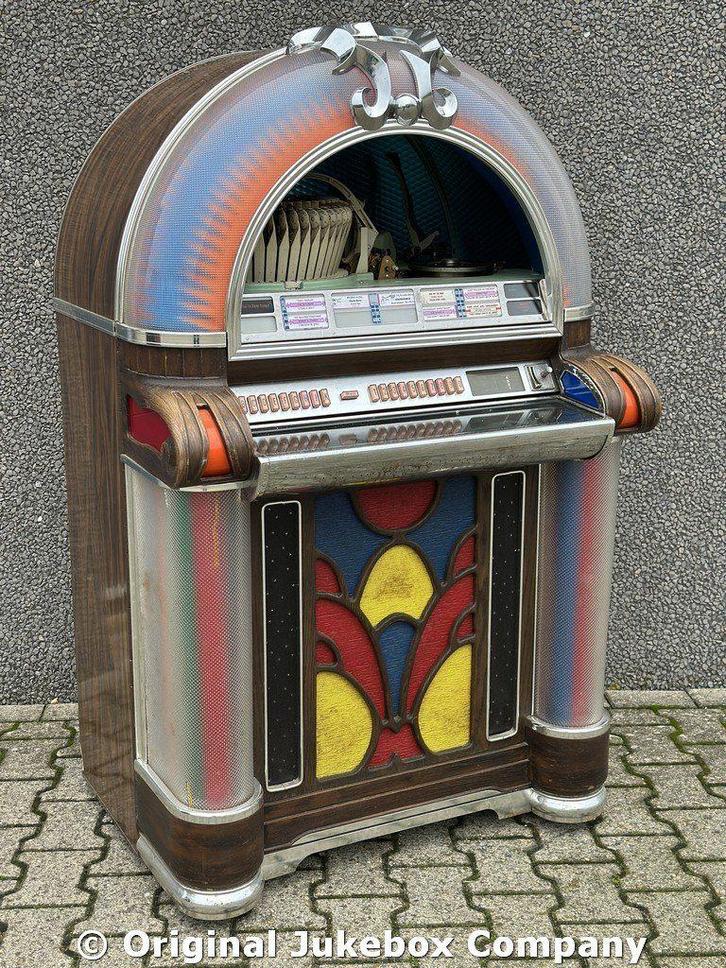 JUKEBOX: Wurlitzer model 1050 juke-box, Verzamelen, Automaten | Jukeboxen, Zo goed als nieuw, Wurlitzer, 1970 tot heden, Ophalen