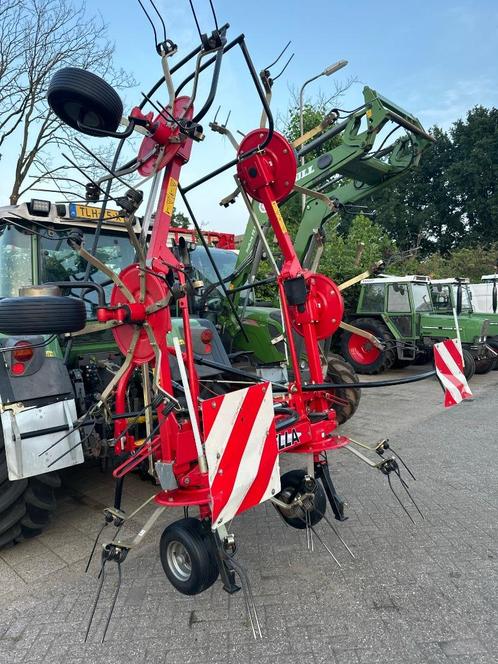Fella TH 6606 DN 6 elements schudder, Zakelijke goederen, Agrarisch | Werktuigen, Veehouderij, Weidebouw, Ophalen