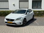 Volvo V40 2.0 D2 120PK 2017 Wit R-DESIGN APK!, Auto's, Volvo, Voorwielaandrijving, 28 km/l, 4 cilinders, 1969 cc