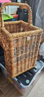Riviera Maison rieten trapmand, Huis en Inrichting, Woonaccessoires | Schalen en Manden, Ophalen of Verzenden, Gebruikt, Rond