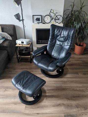 Stressless leden relaxfauteuil met hocker