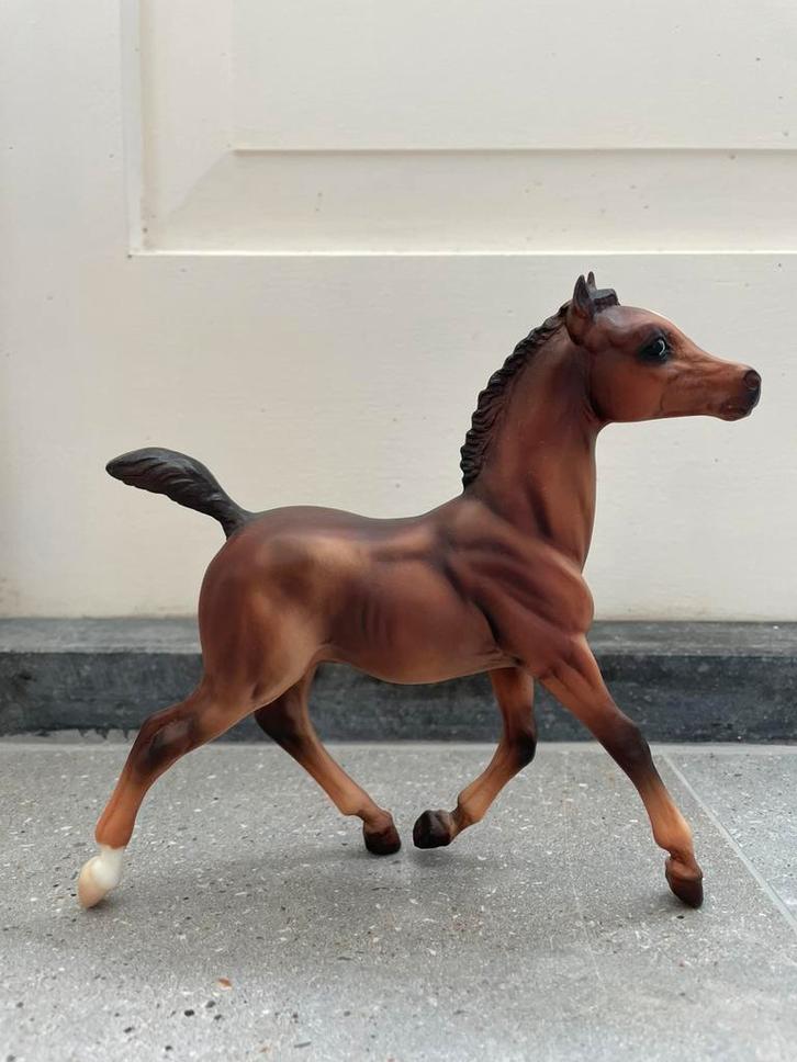 Breyer Foals - No 1178 Footloose-Running Foal, Verzamelen, Dierenverzamelingen, Zo goed als nieuw, Beeldje of Figuurtje, Paard