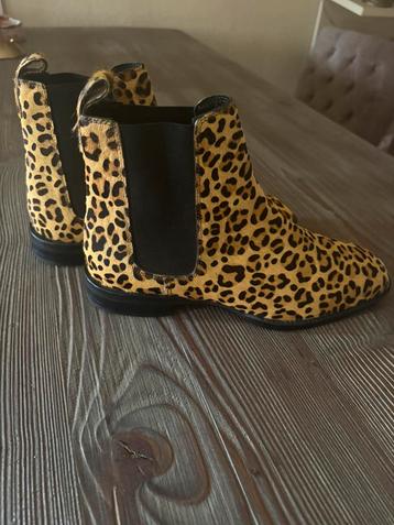 Nieuw leren chelsea enkellaarzen panterprint v Asos mt 38 beschikbaar voor biedingen