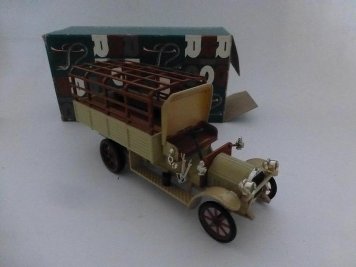 Rio A-2 Fiat autocarro militare (centinato) 18 BL, Hobby en Vrije tijd, Modelauto's | 1:43, Zo goed als nieuw, Auto, Overige merken