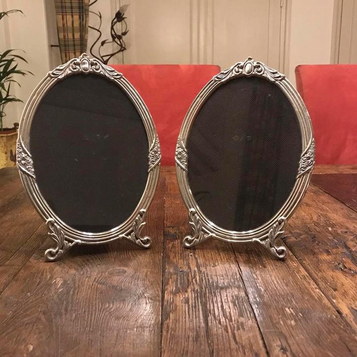 2 Fotolijstjes - 27cm hoog, Huis en Inrichting, Woonaccessoires | Spiegels, Zo goed als nieuw, Minder dan 50 cm, Minder dan 100 cm