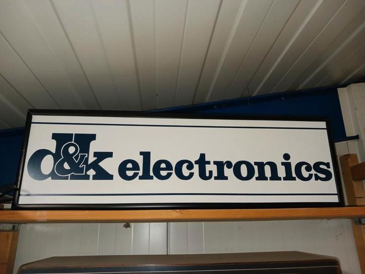 Reclamebord met verlichting biljartmerk d&k electronics, Huis en Inrichting, Woonaccessoires | Tekstborden en Spreuken, Gebruikt