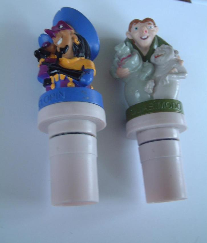 disney 2 vintage stempels Quasimodo en Clopin, Verzamelen, Disney, Ophalen of Verzenden