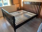 Groot koloniaal bed met mooi houtsnijwerk 180x210cm te koop, Ophalen, Bruin, 210 cm, Koloniaal