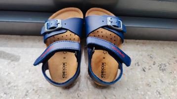 GEOX GHITA BOY | Blauw | maat 20 | NIEUW | Nooit gedragen

 beschikbaar voor biedingen