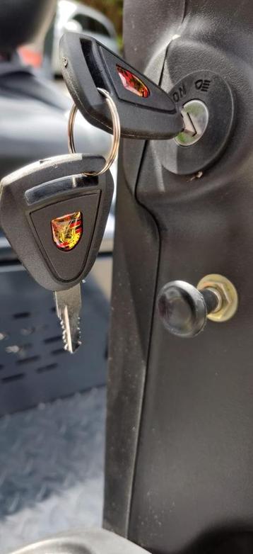 NIEUWE HEFTRUCK 2 TON MET SIDESHIFT EN LADER  beschikbaar voor biedingen