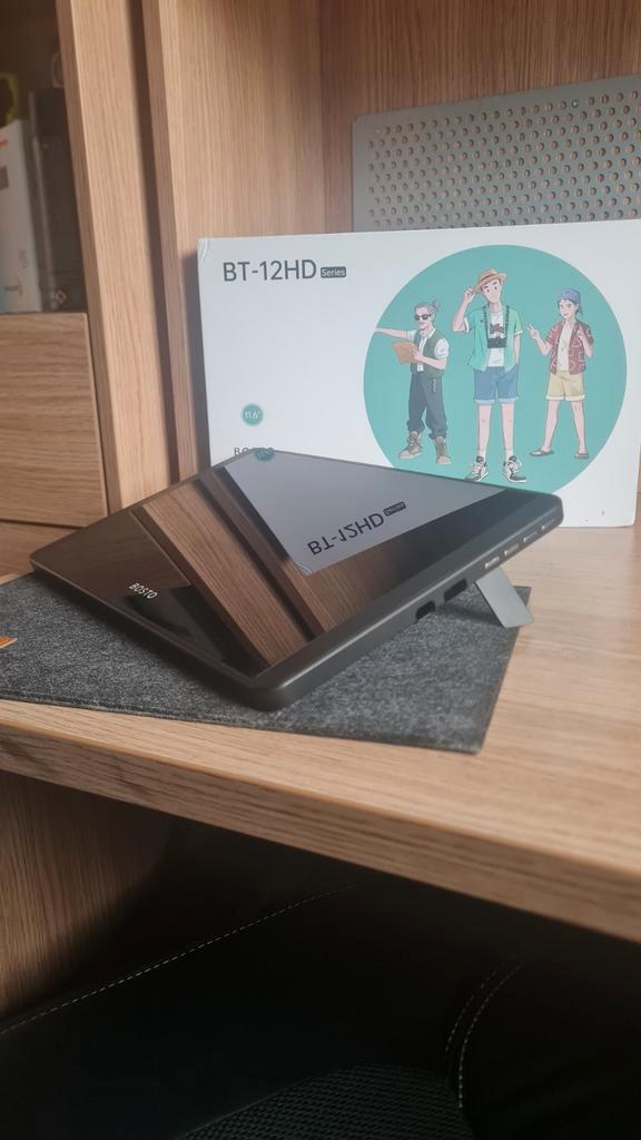 Bosto bt-12HD grafische tekentablet, Computers en Software, Tekentablets, Zo goed als nieuw, Ophalen of Verzenden