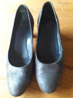 Perlato pumps mt 40 leer, Blauw, Ophalen of Verzenden, Perlato, Gedragen