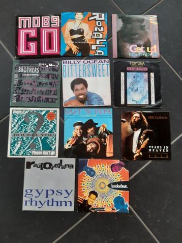 Singles Vinyl platen Vintage  beschikbaar voor biedingen