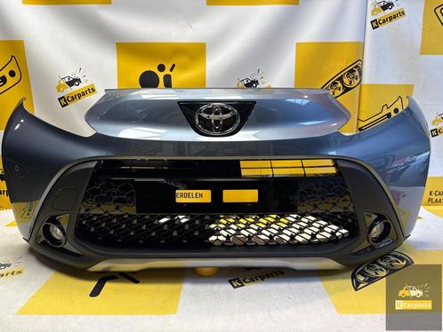 Toyota Aygo X Voorbumper origineel Compleet Nieuw! PDC, Auto-onderdelen, Carrosserie en Plaatwerk, Bumper, Toyota, Voor, Gebruikt