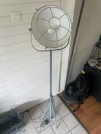 Industrieke staande lamp 160 hoog, Huis en Inrichting, Lampen | Vloerlampen, Ophalen, Zo goed als nieuw, 150 tot 200 cm