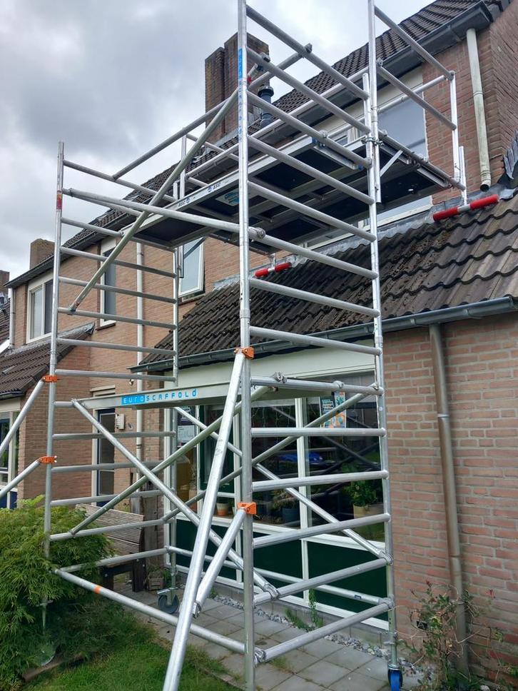 Rolsteiger huren? Werkhoogte 6.2m 8.2 m steiger schilder, Doe-het-zelf en Verbouw, Steigers, Zo goed als nieuw, Rolsteiger of Kamersteiger