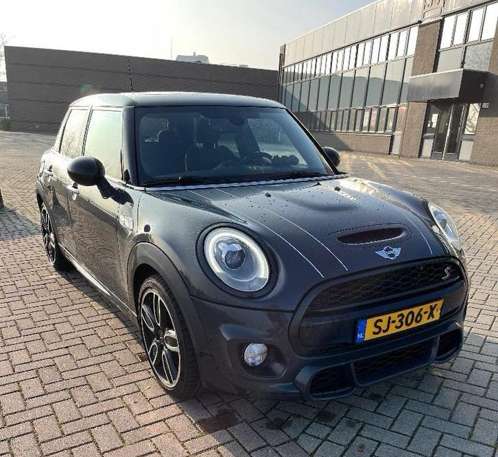 Mini 2.0 Cooper S 5D AUT 2016 Grijs Chrono Pack Pano dak, Auto's, Mini, Particulier, John Cooper Works, ABS, Airbags, Airconditioning