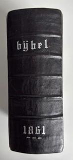 Antieke statenbijbel met zilver beslag, Antiek en Kunst, Antiek | Boeken en Bijbels, Ophalen of Verzenden, Bijbel Statenbijbel