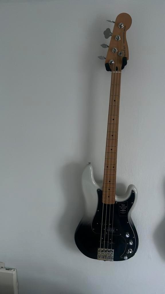 Fender Player Plus Precision Bass Silver Smoke Electric, Muziek en Instrumenten, Snaarinstrumenten | Gitaren | Bas, Nieuw, Elektrisch
