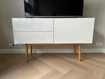 Tv meubel dressoir wit | Zuiver High on Wood