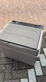 Electrolux koelbox 12 volt en stekker, Caravans en Kamperen, Koelboxen, Ophalen, Gebruikt, Elektrisch