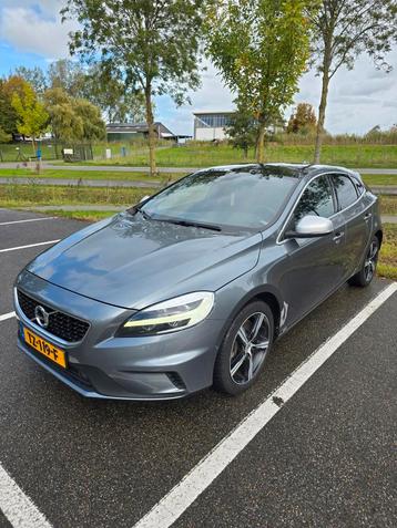 Volvo V40 d3 2.0 automat Panoramadak  beschikbaar voor biedingen