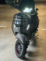 Mooie Vespa Sprint full option perfecte staat., Fietsen en Brommers, Brommers | Vespa, 50 cc, Zo goed als nieuw, Ophalen