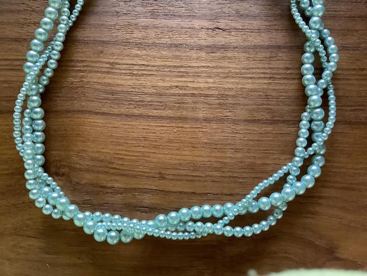 Nieuw! Gevlochten licht mint groene ketting, Sieraden, Tassen en Uiterlijk, Kettingen, Nieuw, Groen, Verstelbaar, Ophalen of Verzenden