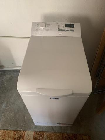 Wasmachine beschikbaar voor biedingen