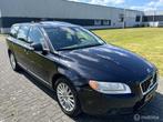 Volvo V70 2.5FT Summum Automaat / APK / NAP / Schuifdak / Ai, Leder en Stof, 92 €/maand, 750 kg, Voorwielaandrijving