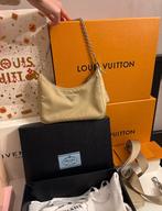 Prada nylon bag beige, Ophalen of Verzenden, Zo goed als nieuw, Beige, Handtas